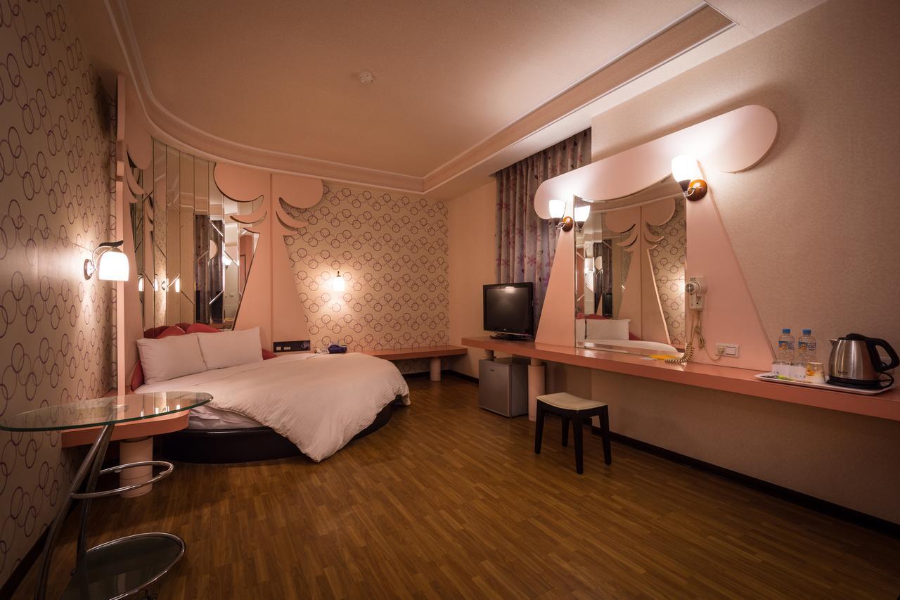 Golden Phoenix Hotel Kao-siung Exteriér fotografie
